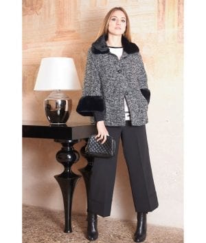 cappotto con dettagli in eco- pelliccia